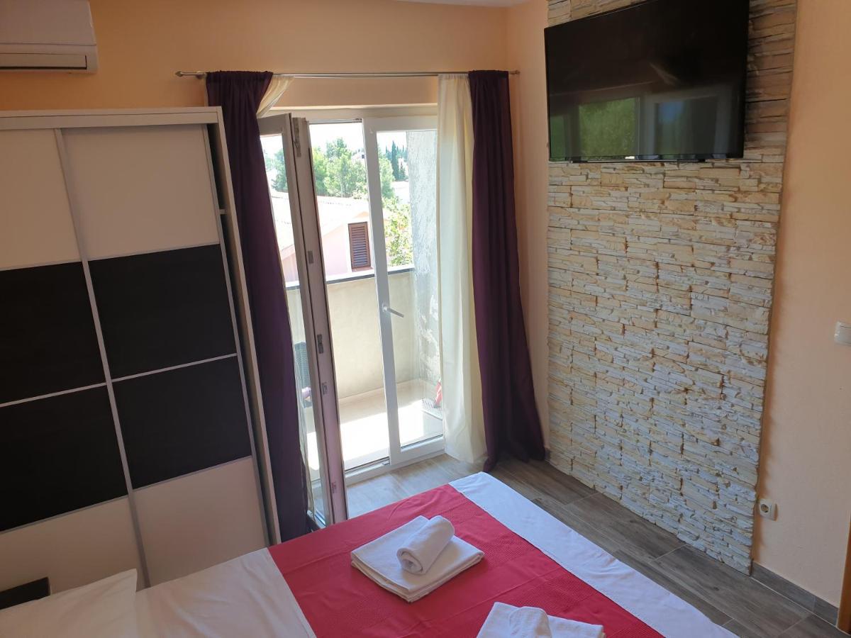 Apartmani Goga Starigrad Paklenica Dış mekan fotoğraf